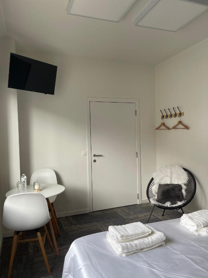 Prachtige Kamer In Centrum Brugge Met Badkamer ! Экстерьер фото